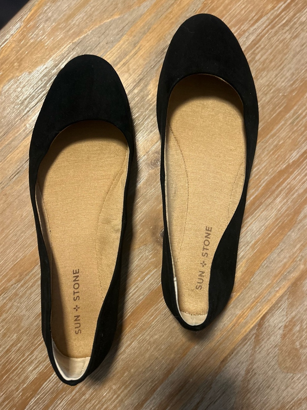 Sun+Stone Eliana Faux Suede Ballet Flats - Picture 2 of 8